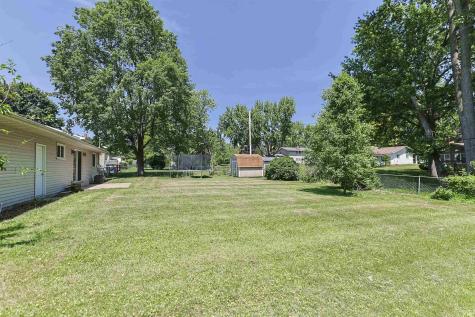 53190 Oakton Drive South Bend IN 46635