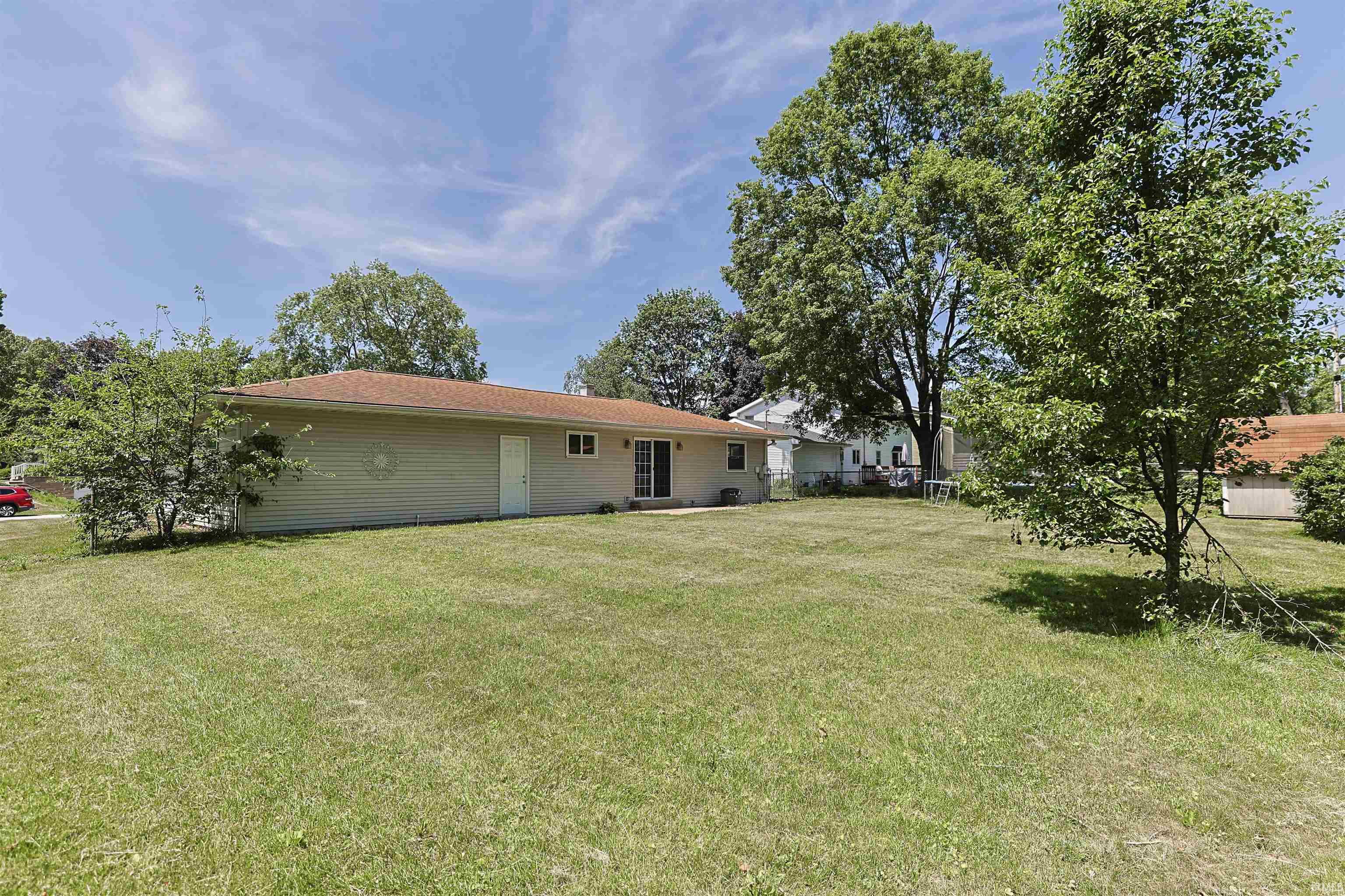 53190 Oakton Drive South Bend IN 46635