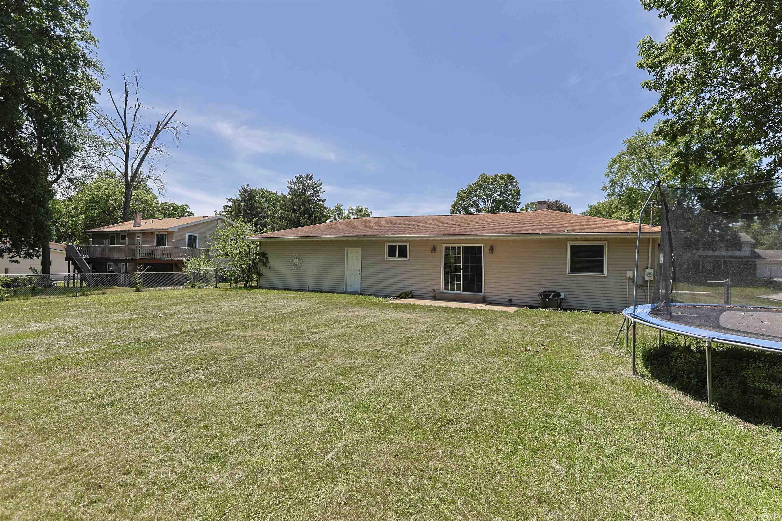 53190 Oakton Drive South Bend IN 46635