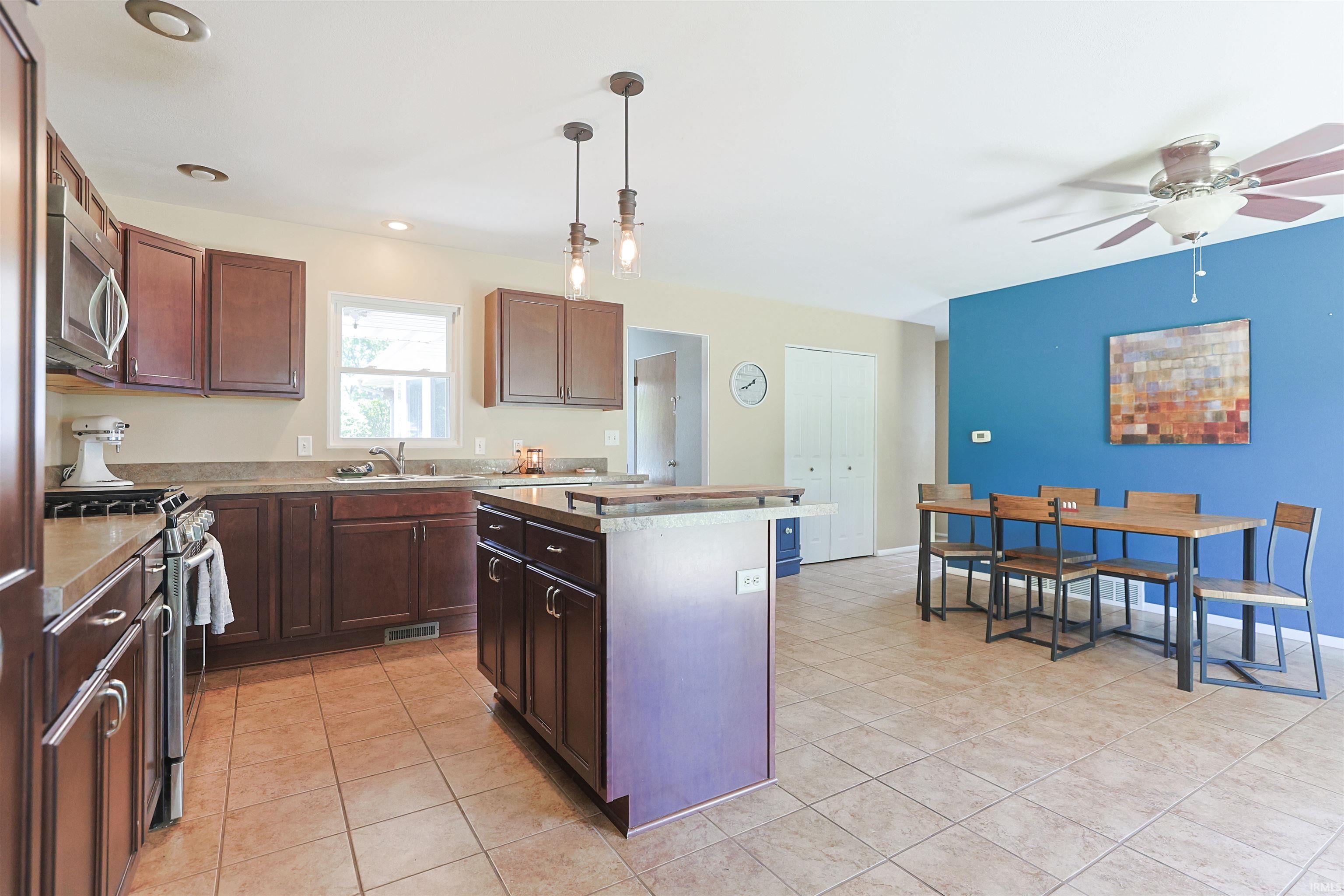 53190 Oakton Drive South Bend IN 46635