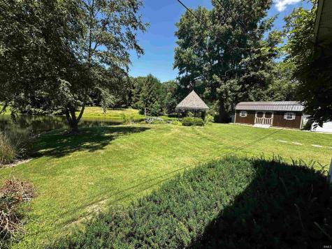 1803 Woodlawn Drive Washington IN 47501