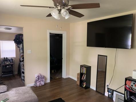 413 W Harvard Avenue Muncie IN 47303