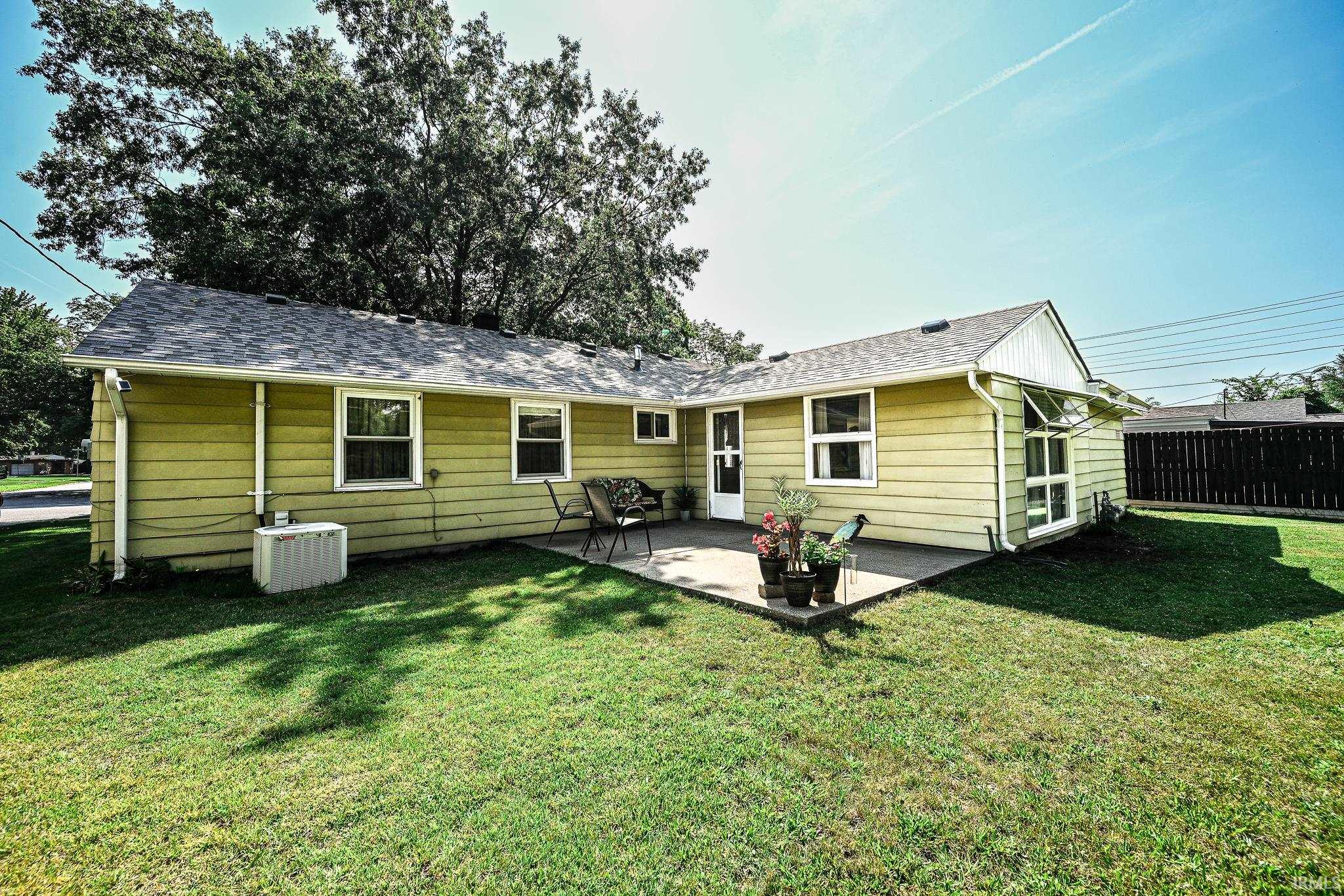 333 Manchester Drive South Bend IN 46615
