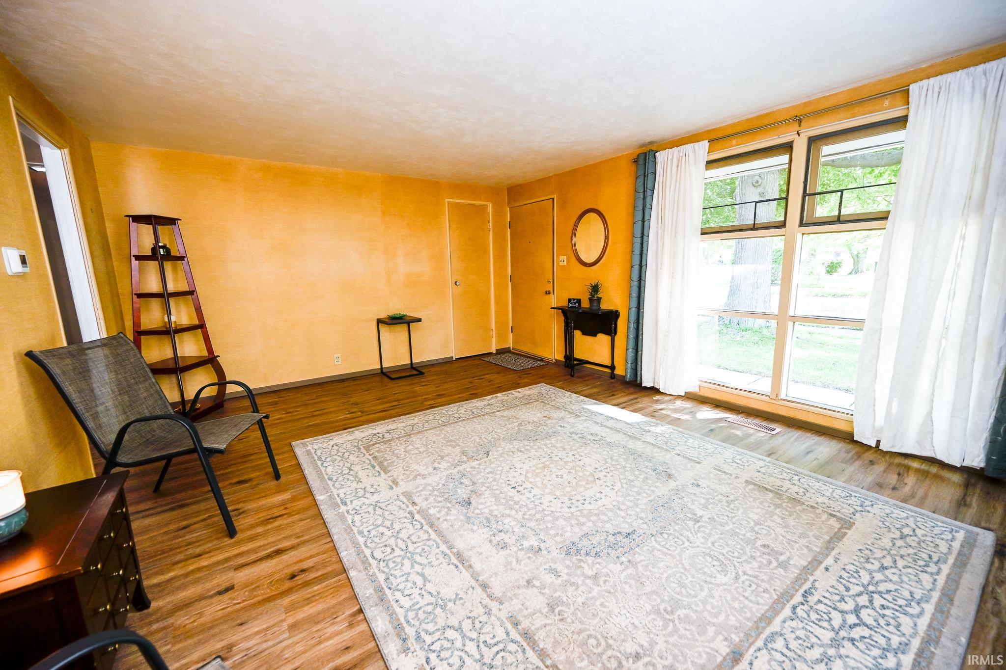 333 Manchester Drive South Bend IN 46615
