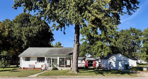 215 W Elm Street Flora IN 46929