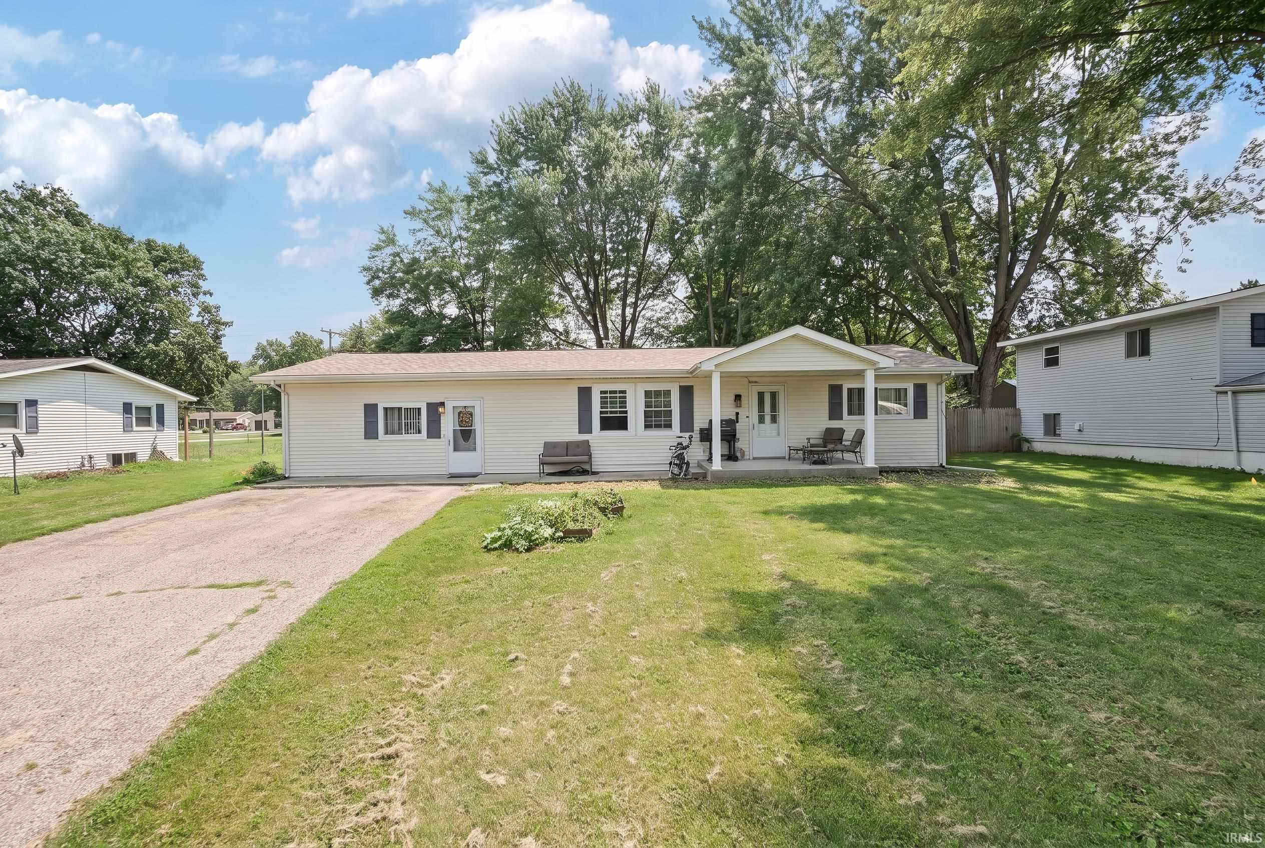 511 W Washington Street Galveston IN 46932