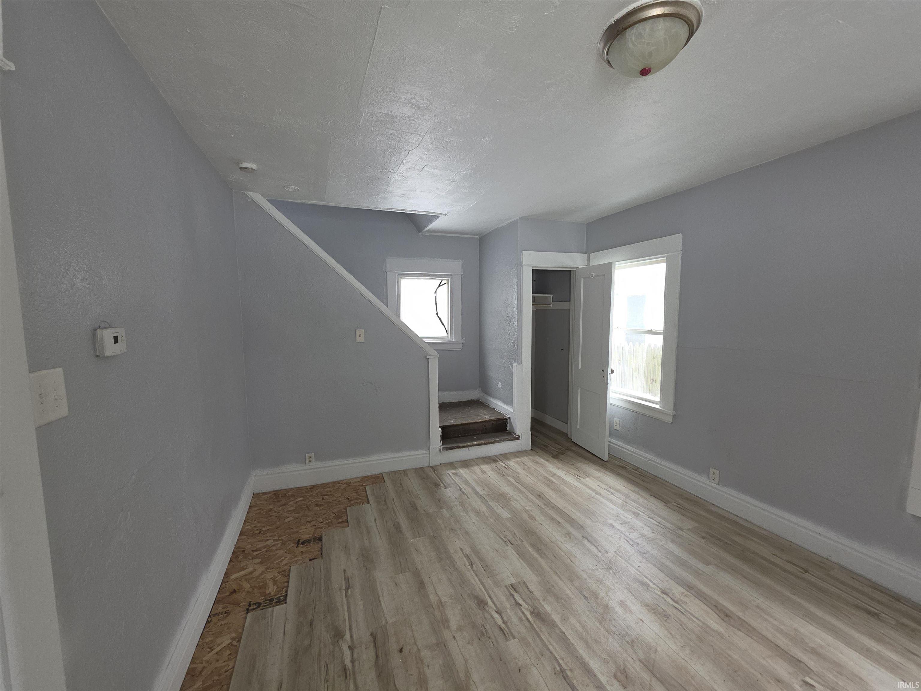 1129 Huey Street South Bend IN 46628