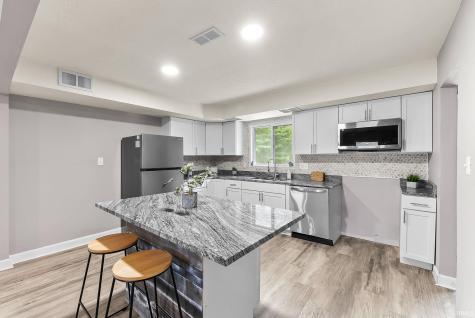 5857 Stellhorn Road Fort Wayne IN 46815