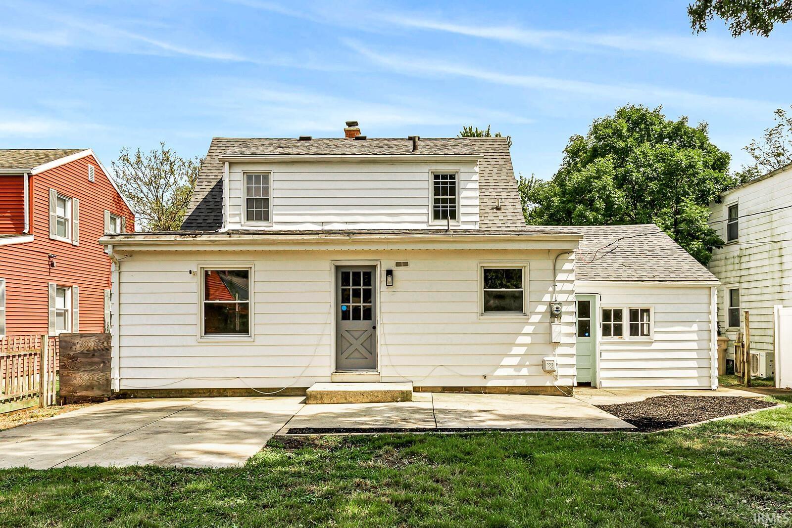 107 S Coquillard Drive South Bend IN 46617