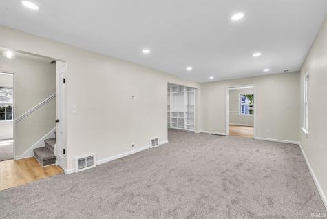 107 S Coquillard Drive South Bend IN 46617