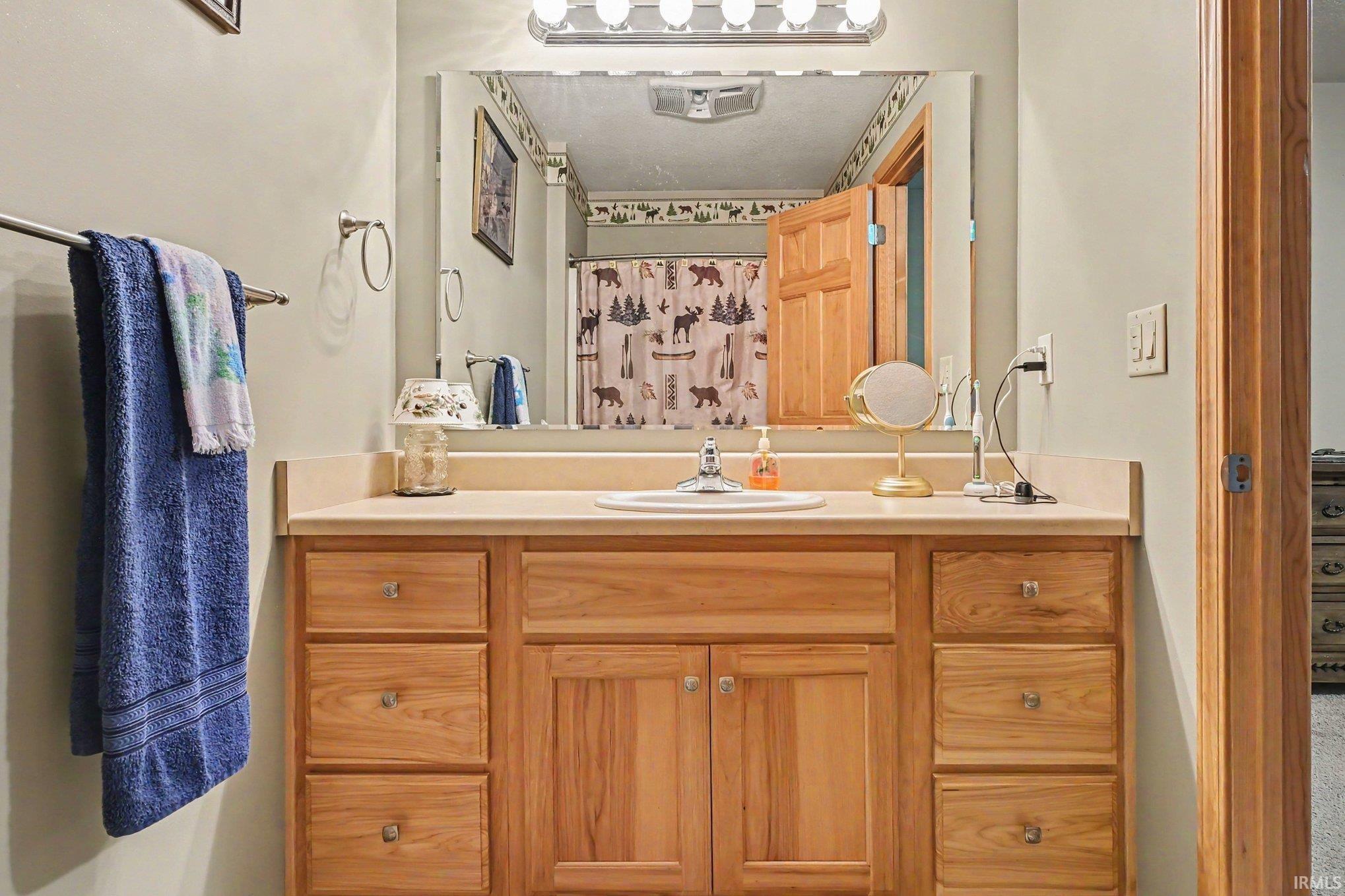 2151 Highlander Drive Warsaw IN 46580