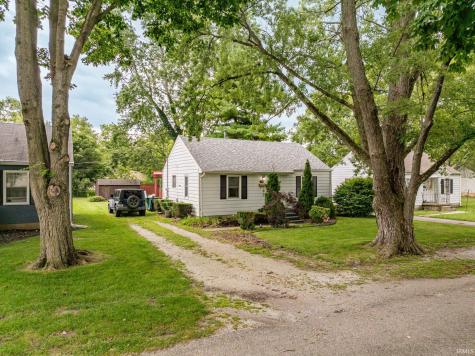 2003 E 22nd Street Muncie IN 47302