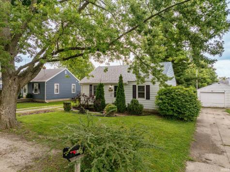 2003 E 22nd Street Muncie IN 47302