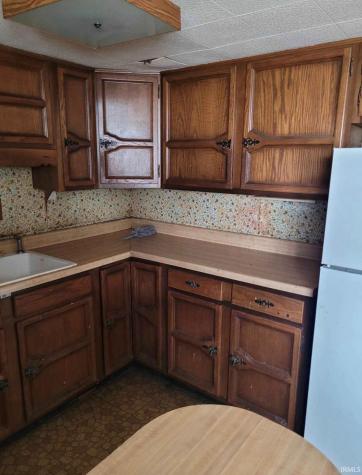 319 W 10th Street Muncie IN 47302