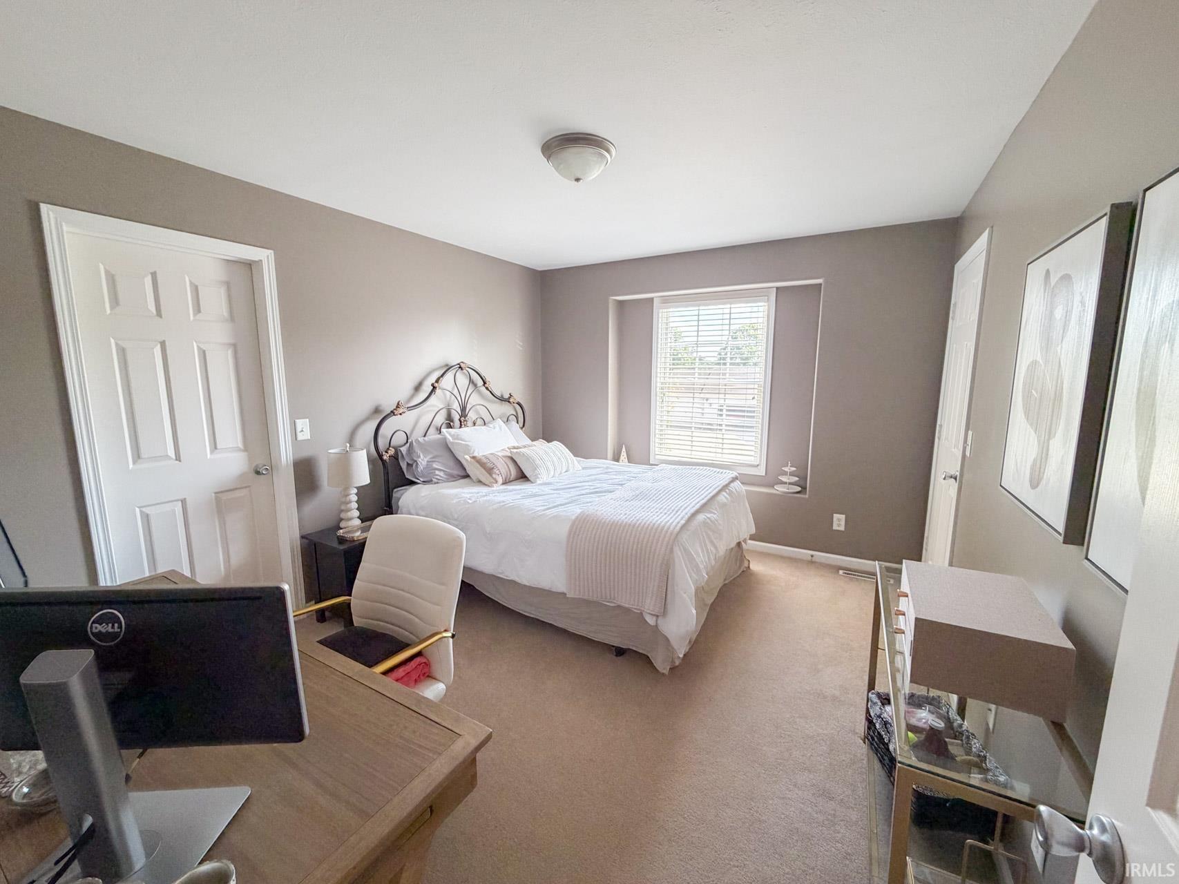 10081 Billet Court Granger IN 46530