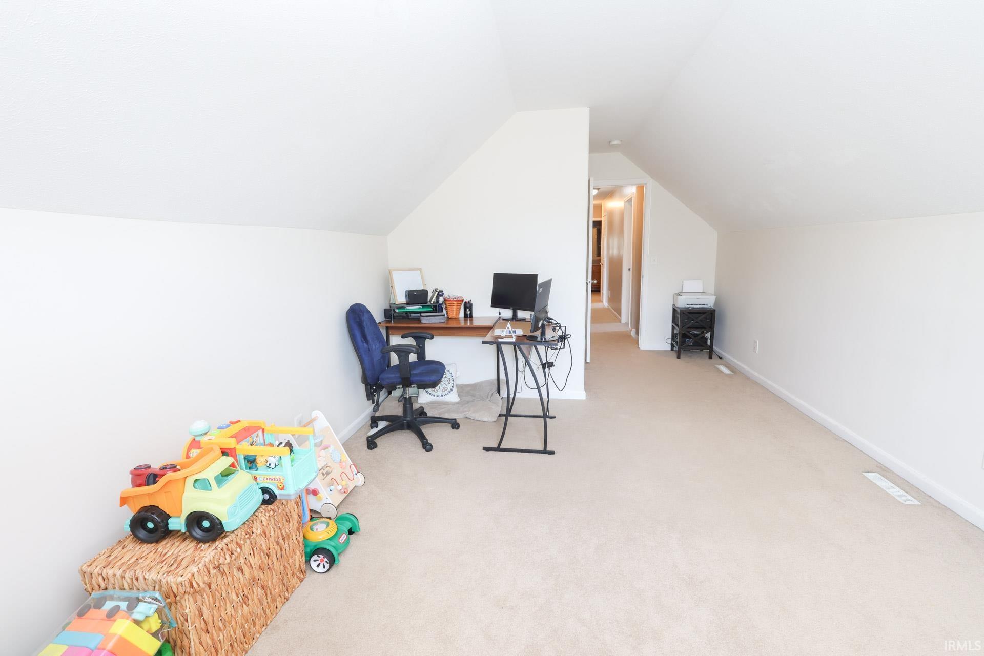 10081 Billet Court Granger IN 46530