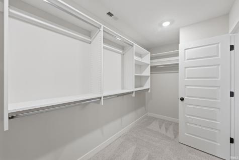 10945 Wild Iris Cove Fort Wayne IN 46818
