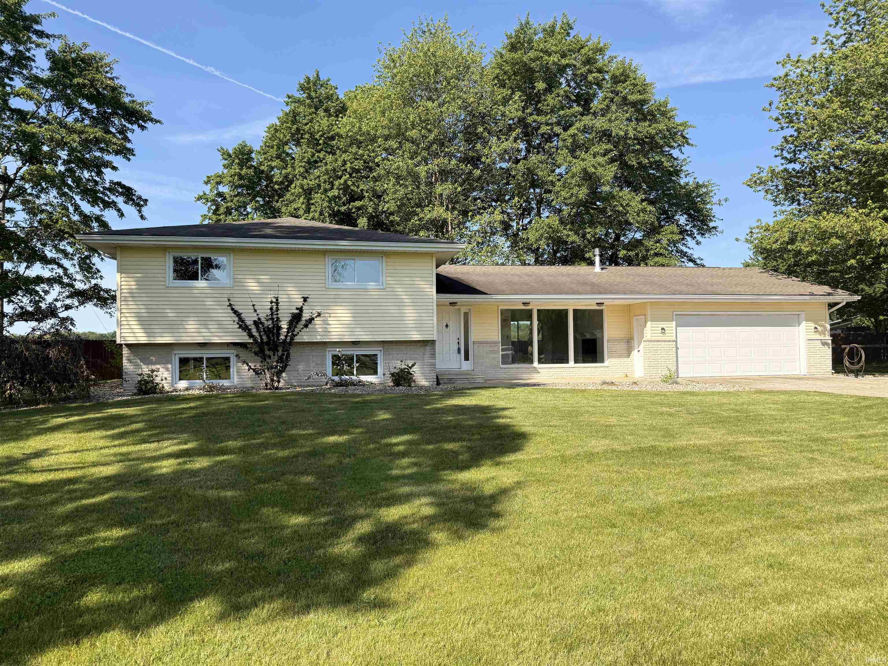 11298 Us 20 Highway Middlebury IN 46540