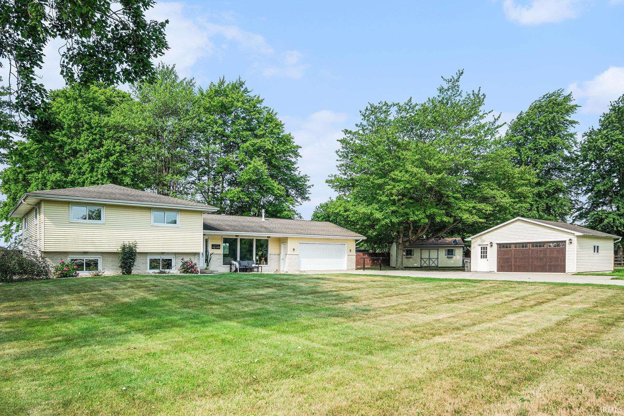 11298 Us 20 Highway Middlebury IN 46540