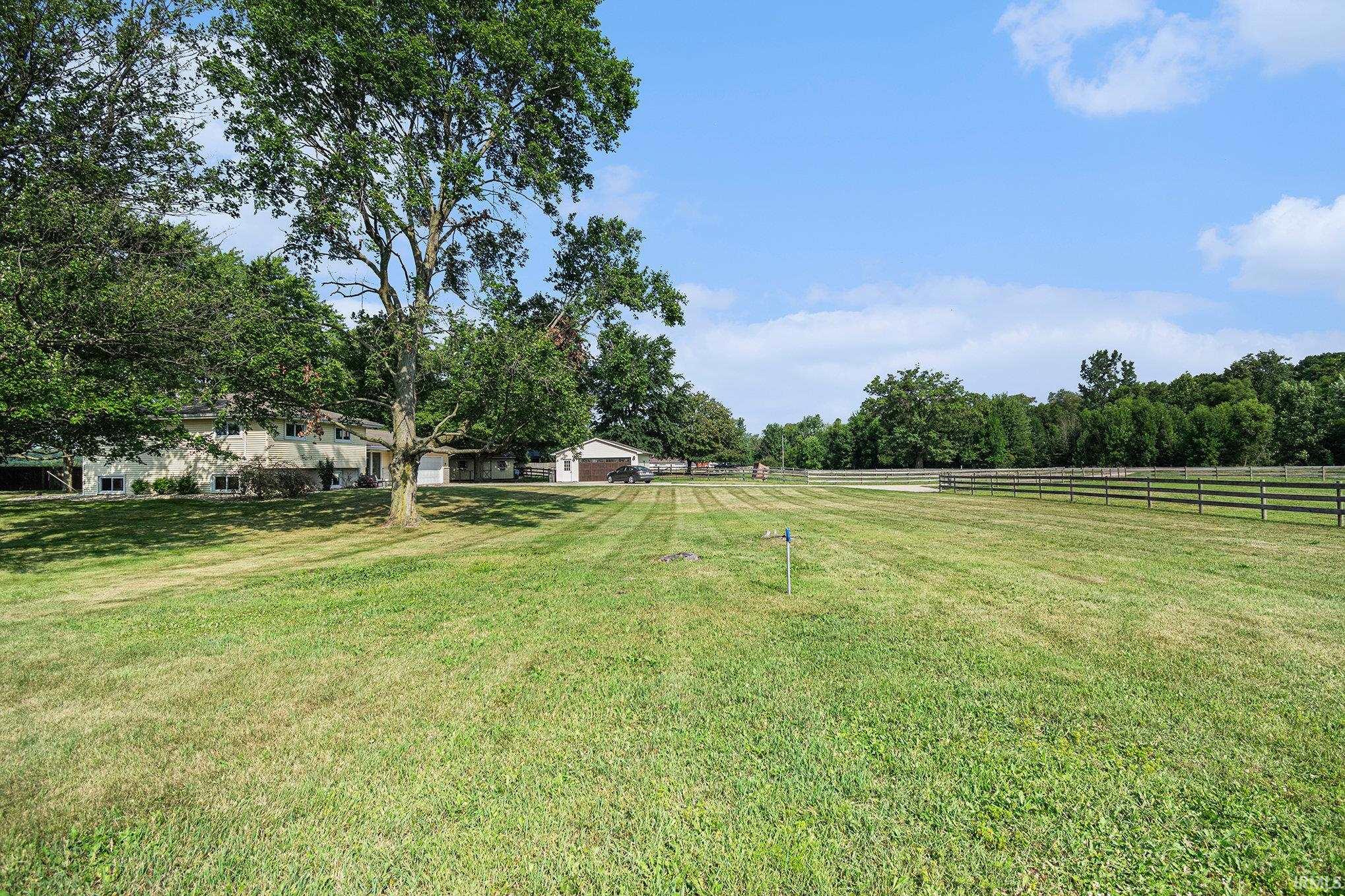 11298 Us 20 Highway Middlebury IN 46540