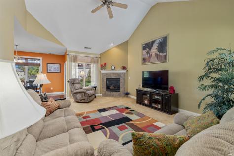 5321 San Georgio Cove Fort Wayne IN 46845