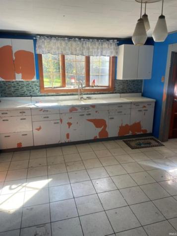 8163 W 200 S Road Lyons IN 47443