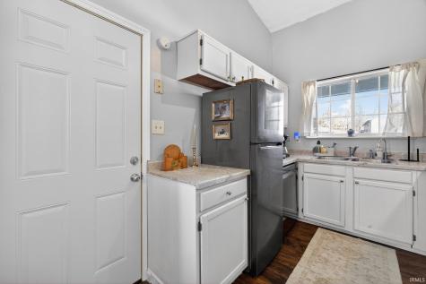 705 N Hanover Glen Ellettsville IN 47429