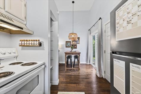 705 N Hanover Glen Ellettsville IN 47429