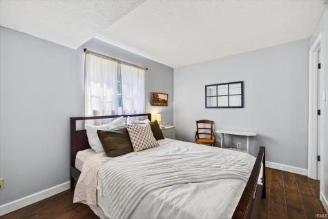 705 N Hanover Glen Ellettsville IN 47429