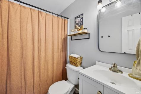 705 N Hanover Glen Ellettsville IN 47429