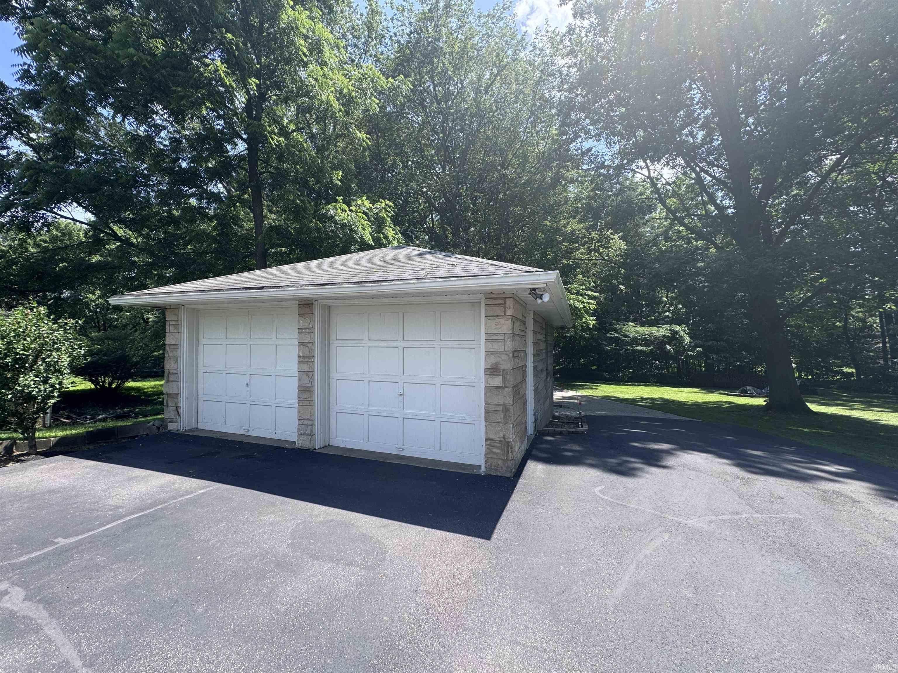 16166 Ireland Road Mishawaka IN 46544