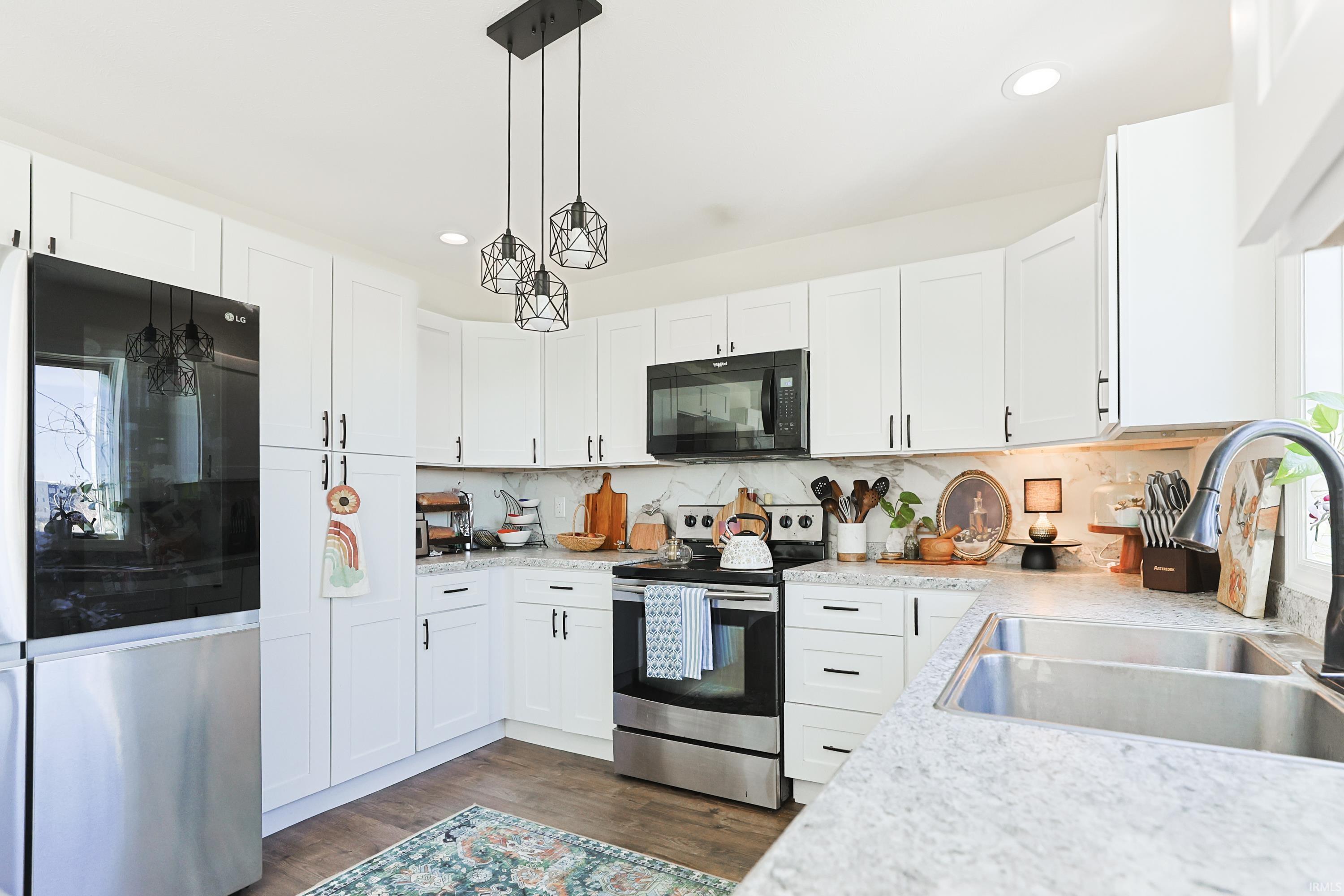 52854 Farmingdale Drive Granger IN 46530