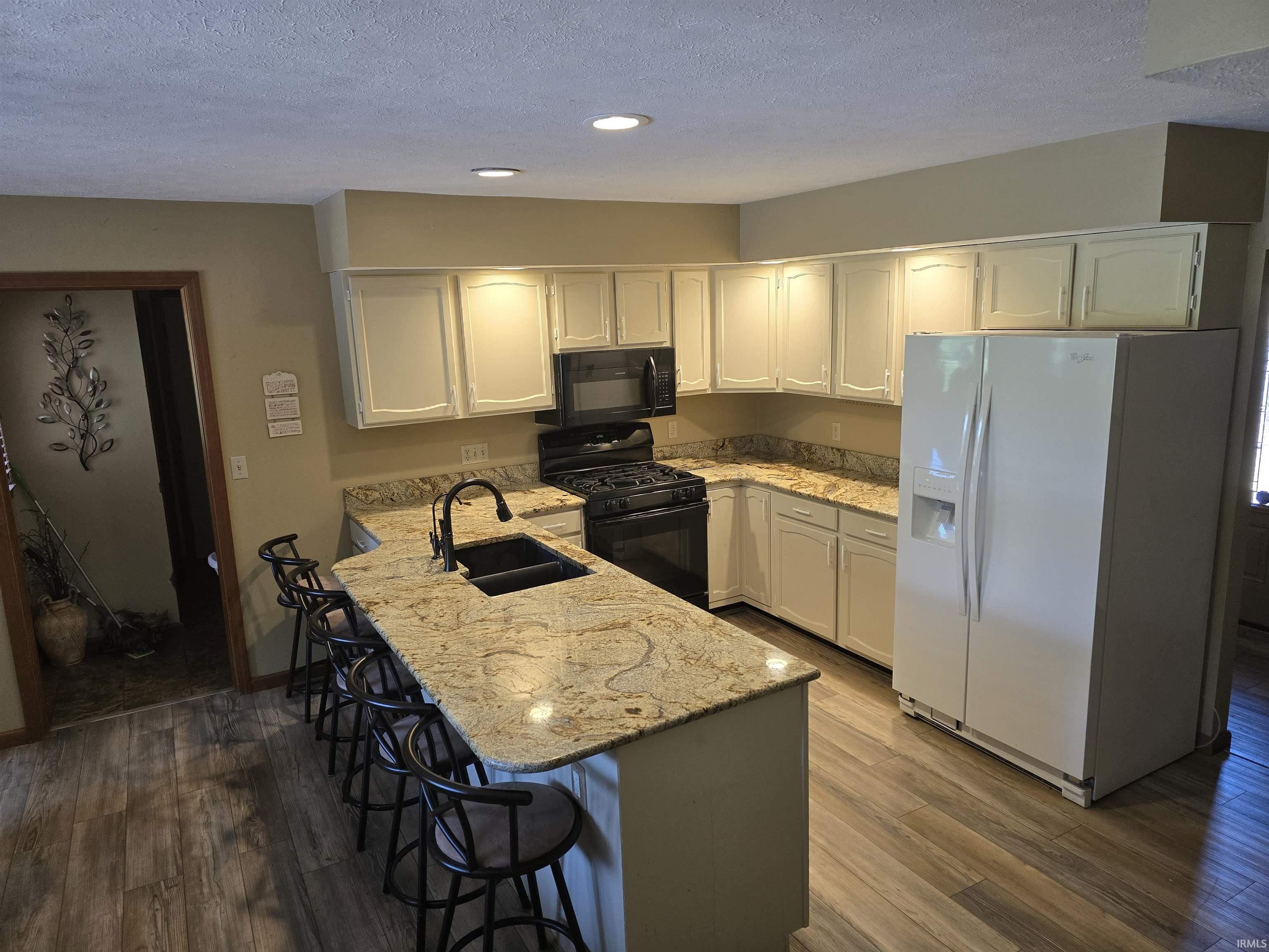 827 Foxbriar Lane Goshen IN 46526