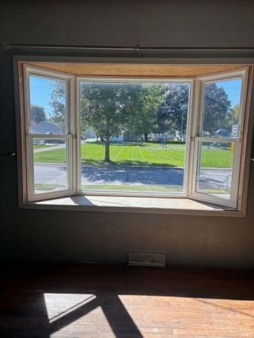 407 E Swihart Street Columbia City IN 46725