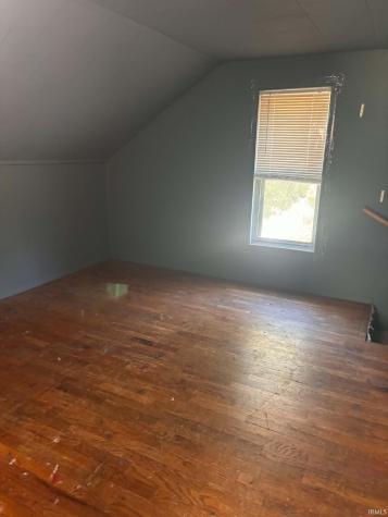 407 E Swihart Street Columbia City IN 46725