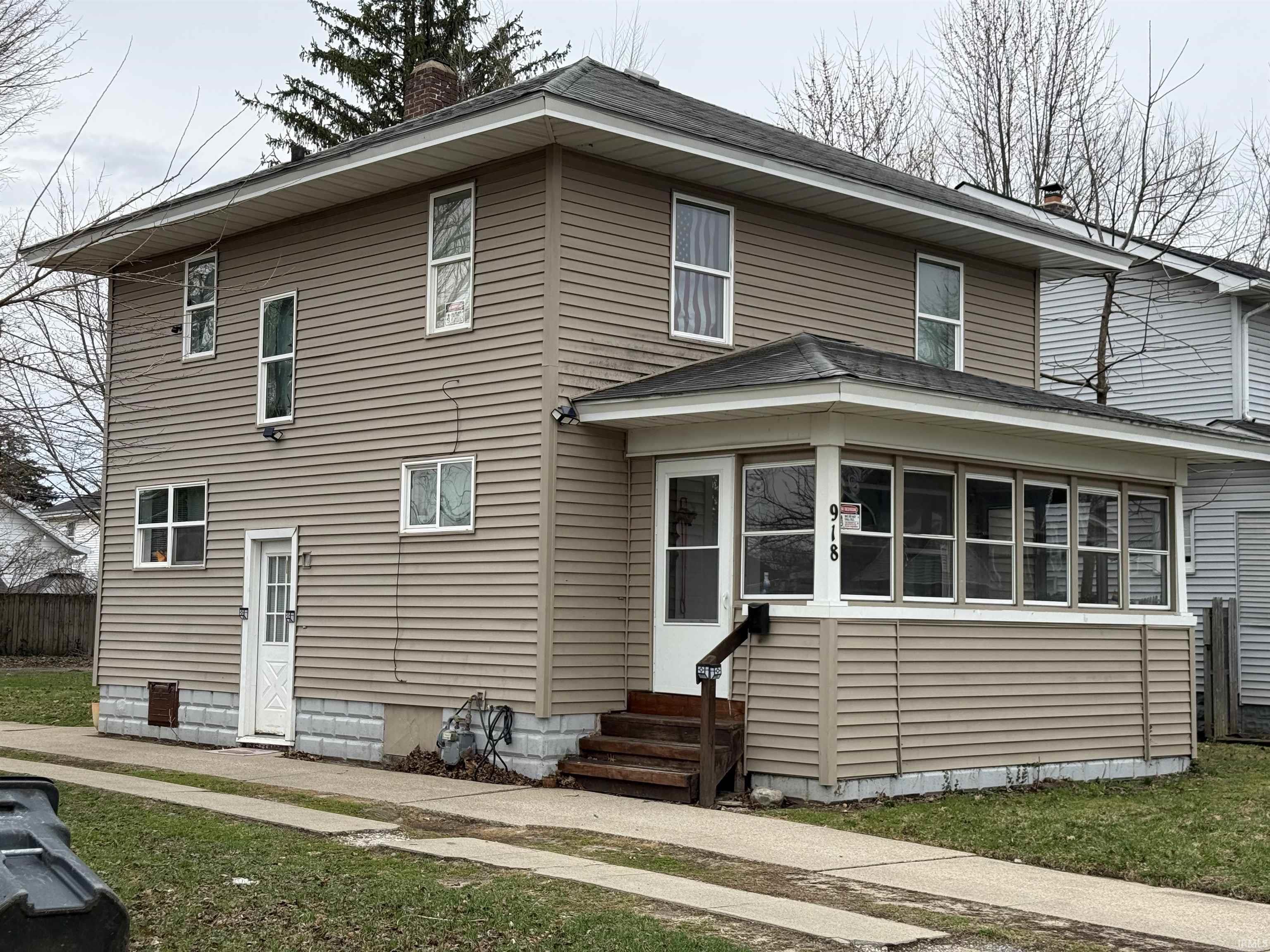 918 E Bowman Street South Bend IN 46613