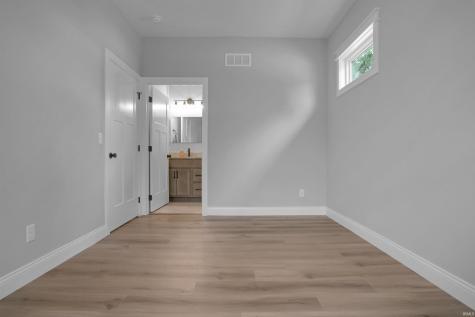 516 Madison Avenue Evansville IN 47713