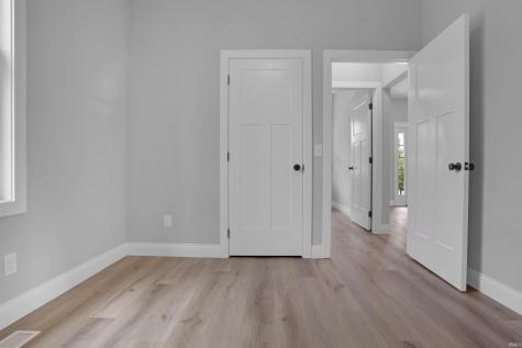 516 Madison Avenue Evansville IN 47713