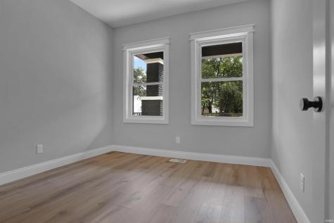 516 Madison Avenue Evansville IN 47713