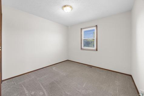 6353 W Old Road 64 Huntingburg IN 47542