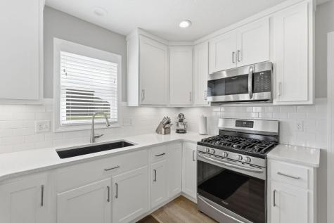 1068 Matteoti Court Fort Wayne IN 46818