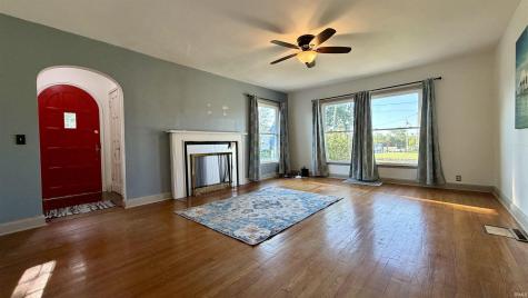 405 N Walnut Street Winslow IN 47598