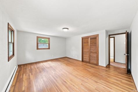 2015 Forest Valley Drive Fort Wayne IN 46815