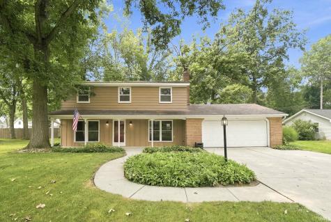 2015 Forest Valley Drive Fort Wayne IN 46815