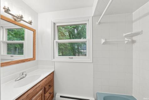 2015 Forest Valley Drive Fort Wayne IN 46815