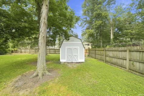 2015 Forest Valley Drive Fort Wayne IN 46815