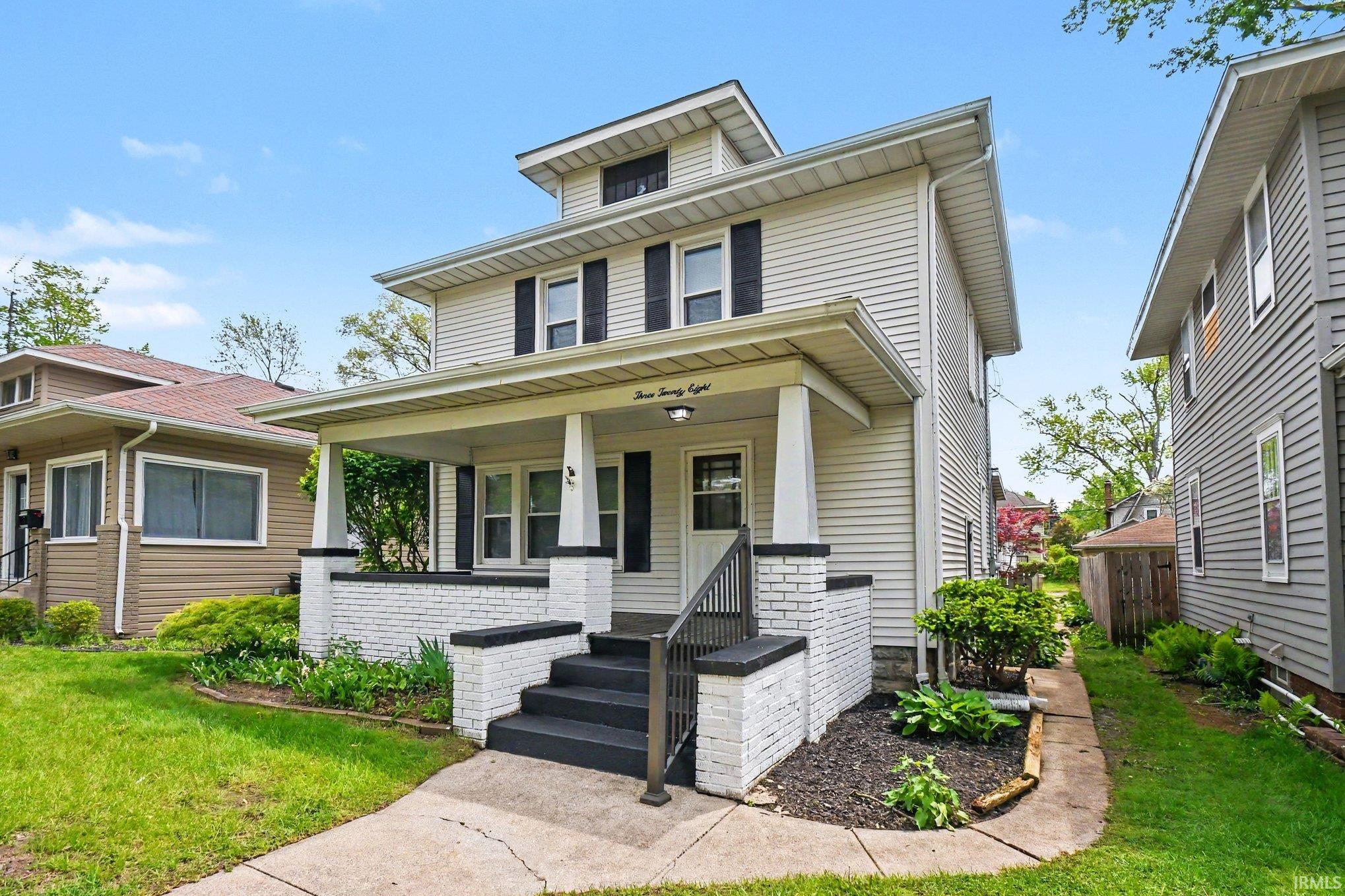 328 Parkovash Avenue South Bend IN 46617