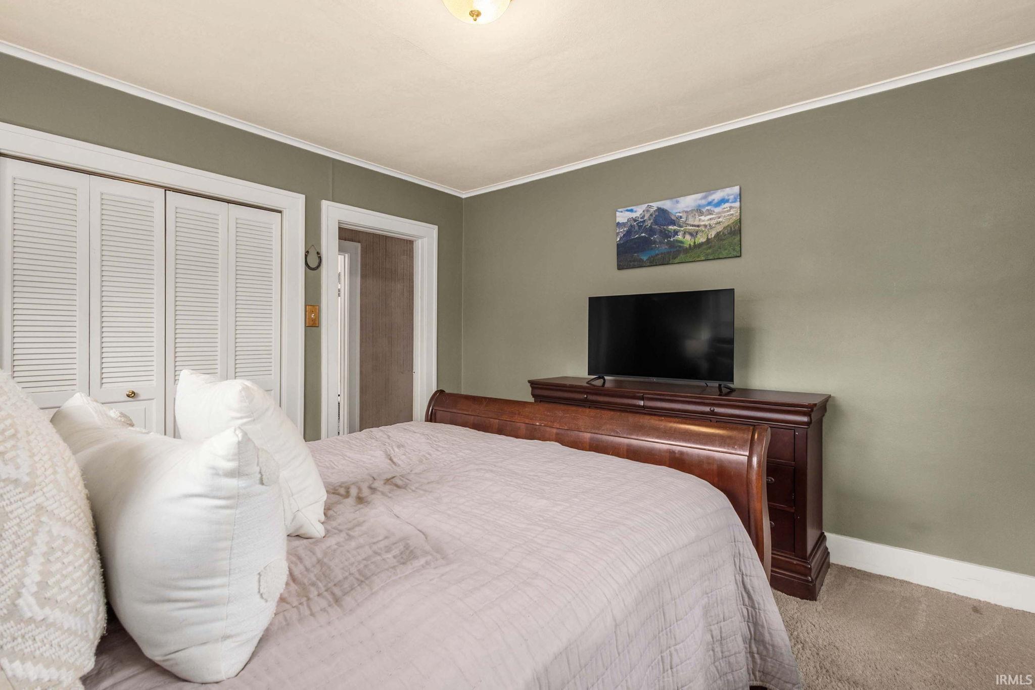 167 Manor Avenue Elkhart IN 46516