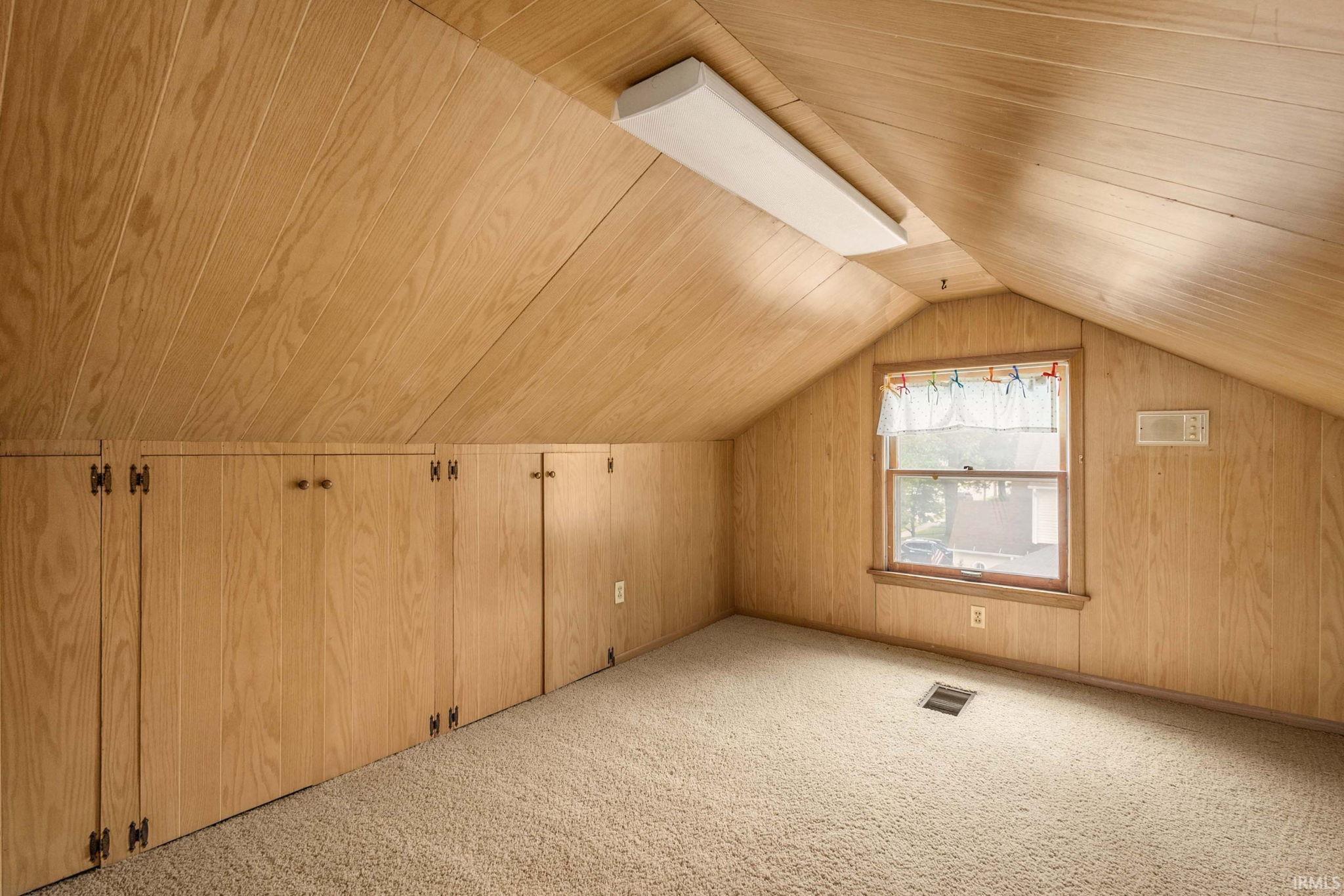 167 Manor Avenue Elkhart IN 46516