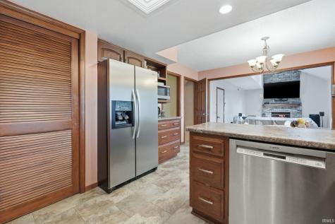 6510 Oak Forest Trail Fort Wayne IN 46835